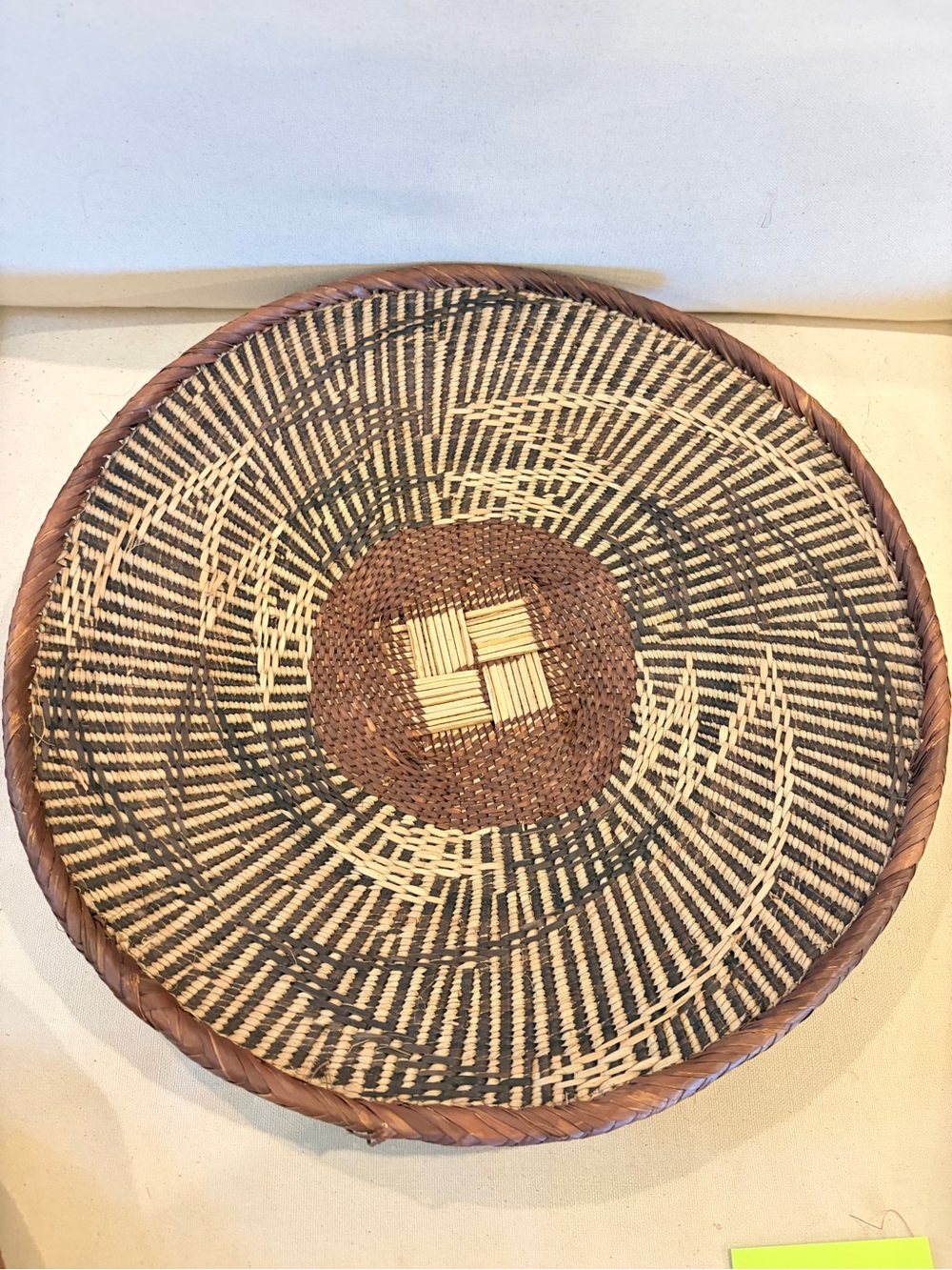 NEW Africa Woven Basket. Made by the Binga people of Zambia/Zimbabwe - Picture 3 of 8